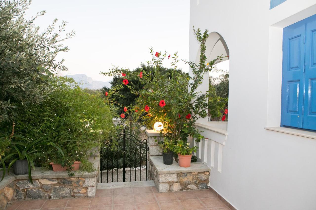 Petroula Apartments II Emborios Dış mekan fotoğraf